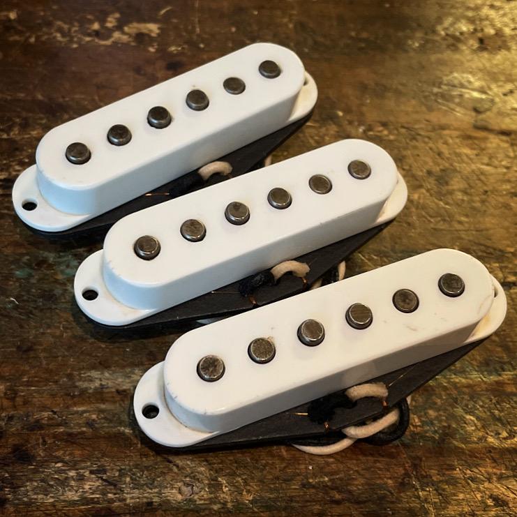 Stratocaster 60 Archive